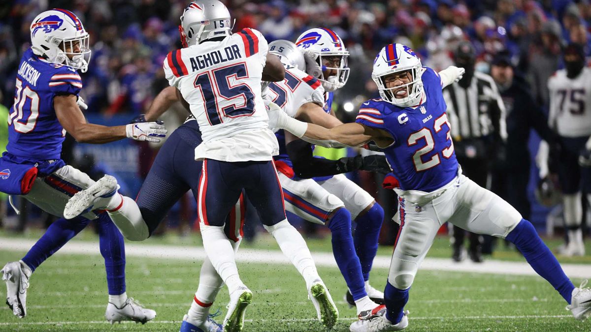 New England Patriots wide receiver Nelson Agholor and Buffalo Bills safety Micah Hyde