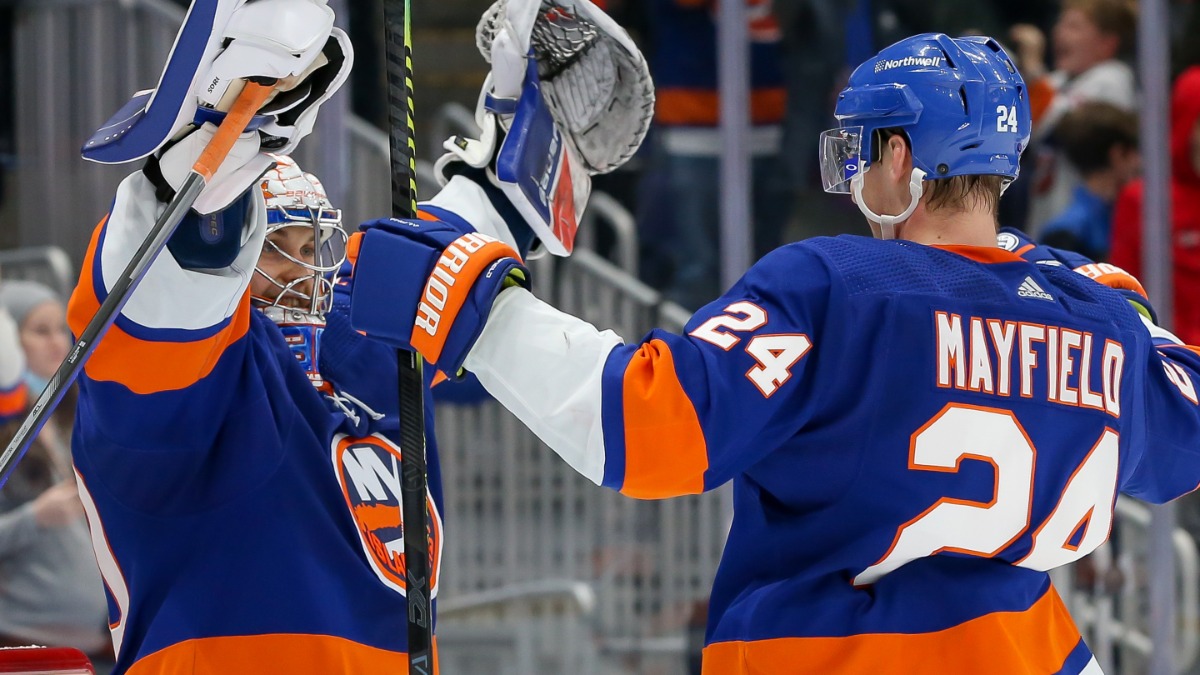 New York Islanders defenseman Scott Mayfield