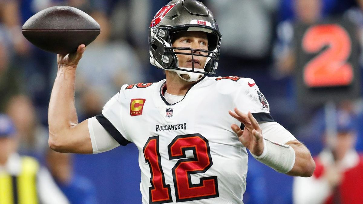 Tampa Bay Buccaneers quarterback Tom Brady