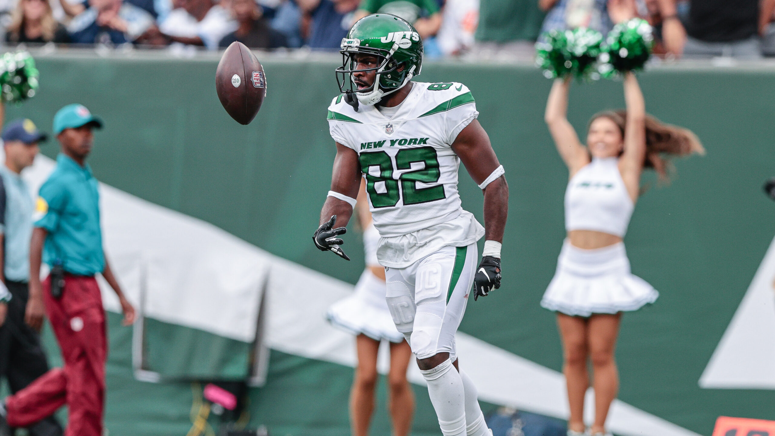 NFL: Tennessee Titans at New York Jets