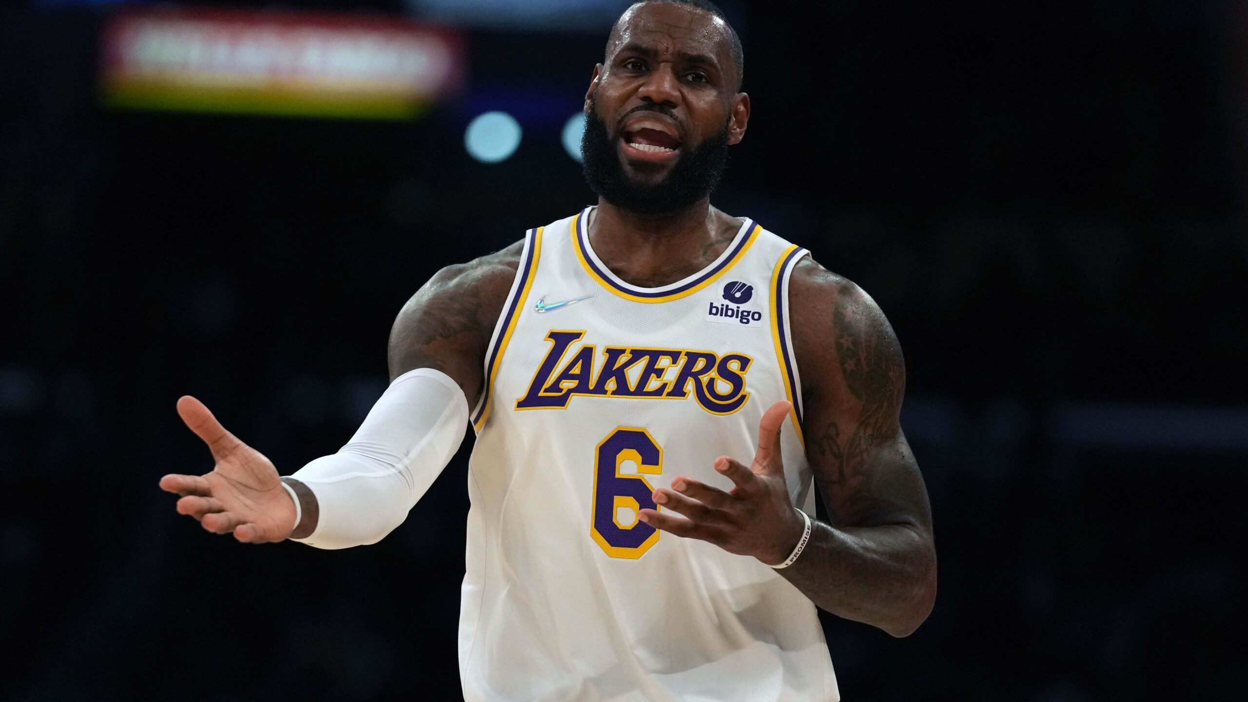 NBA: Detroit Pistons at Los Angeles Lakers