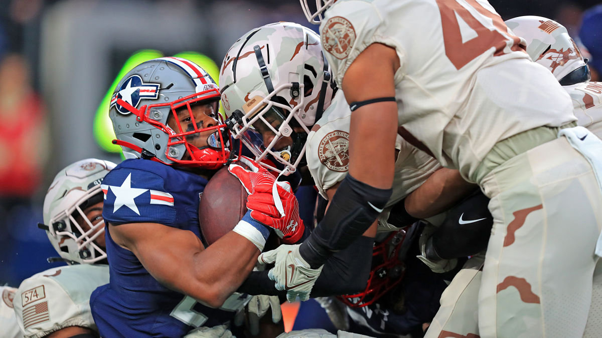 Navy Midshipmen running back Maquel Haywood