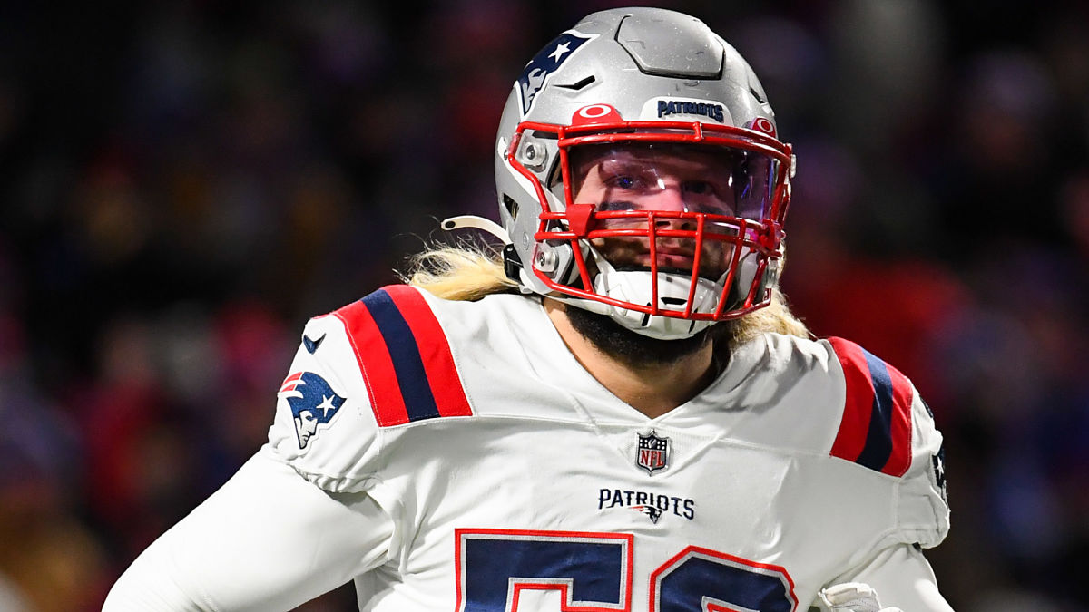 New England Patriots linebacker Chase Winovich