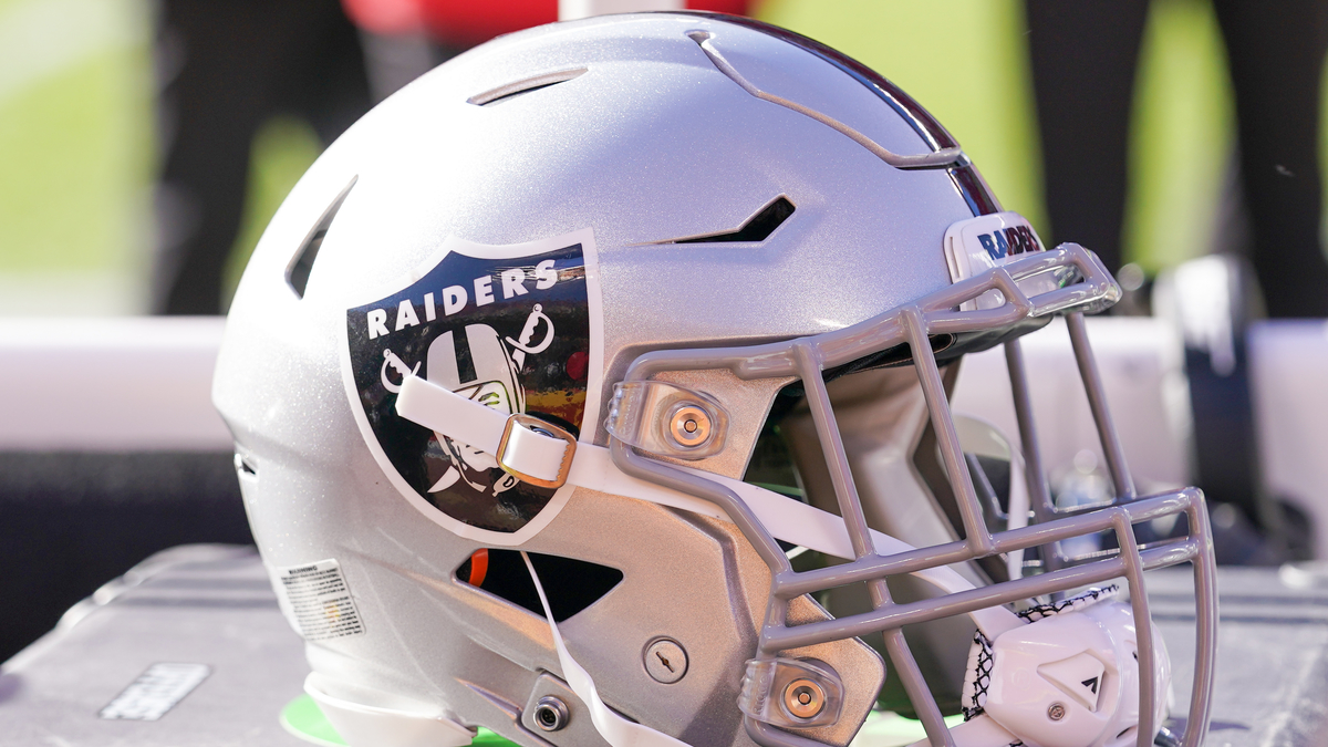 Las Vegas Raiders helmet