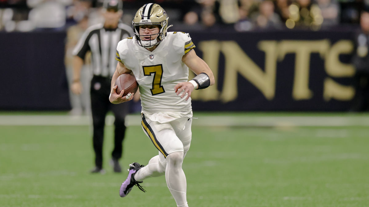 New Orleans Saints quarterback Taysom Hill