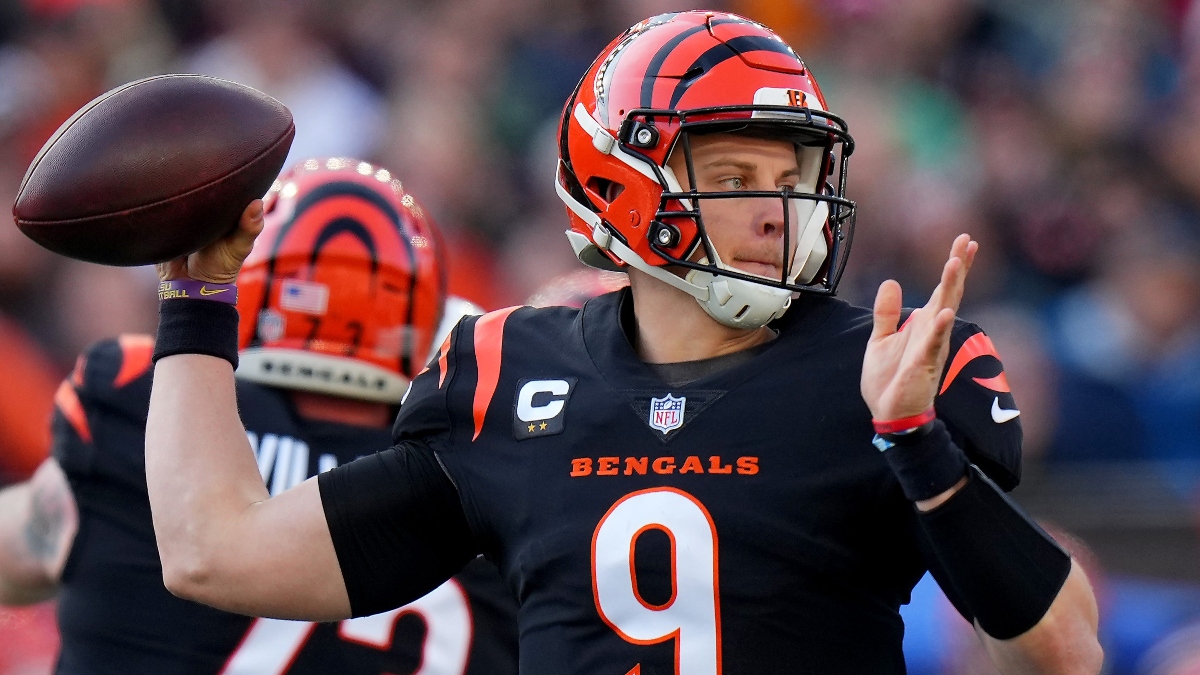 Cincinnati Bengals quarterback Joe Burrow (9)