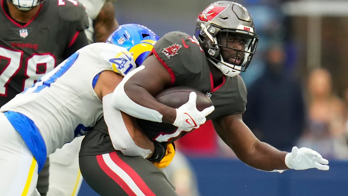 Tampa Bay Buccaneers running back Leonard Fournette