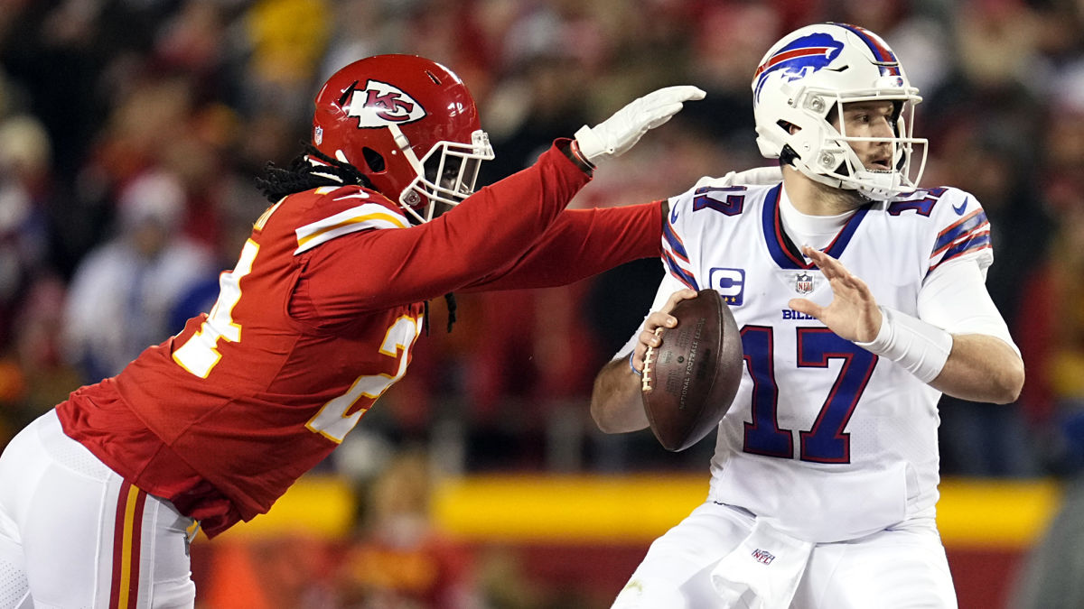 Kansas City Chiefs linebacker Melvin Ingram and Buffalo Bills quarterback Josh Allen