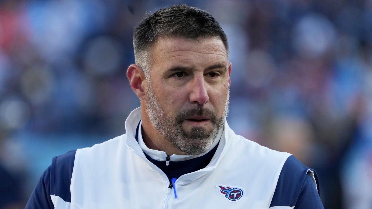 Tennessee Titans head coach Mike Vrabel