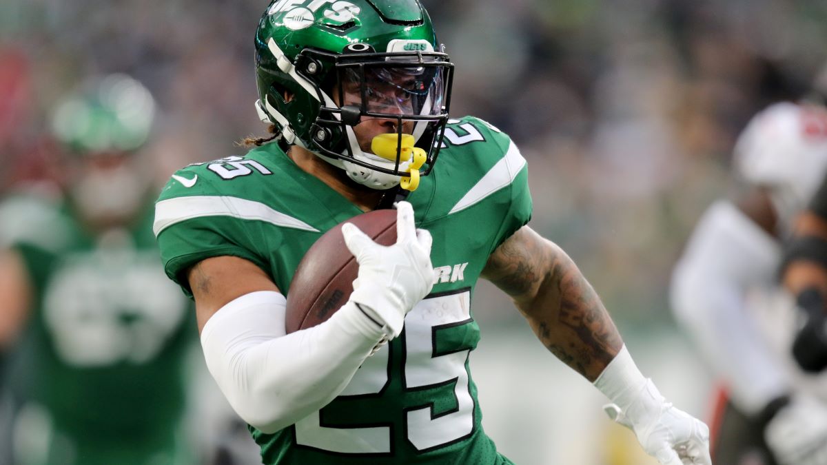 New York Jets running back Ty Johnson