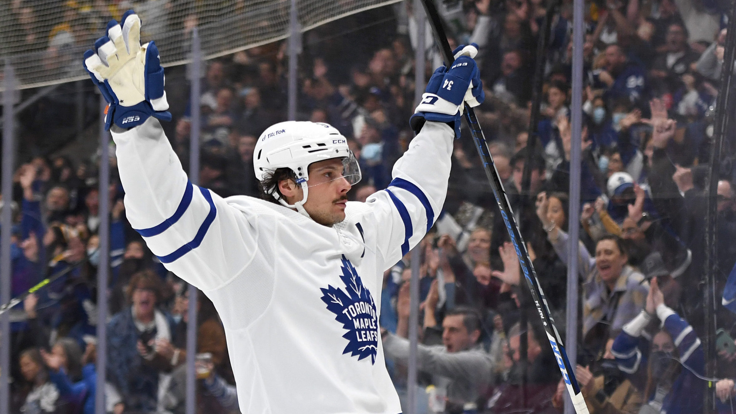 NHL: Boston Bruins at Toronto Maple Leafs