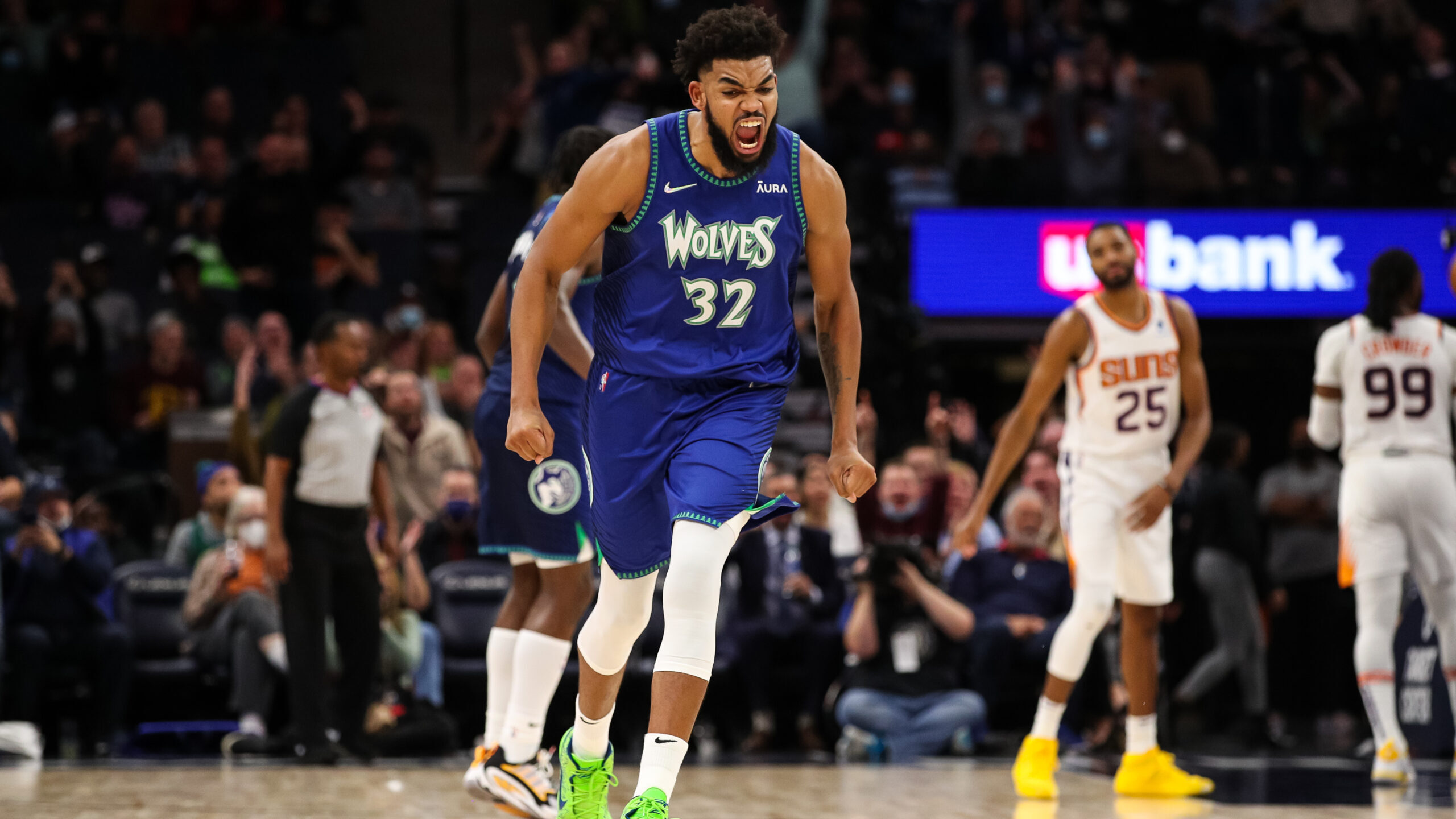 NBA: Phoenix Suns at Minnesota Timberwolves