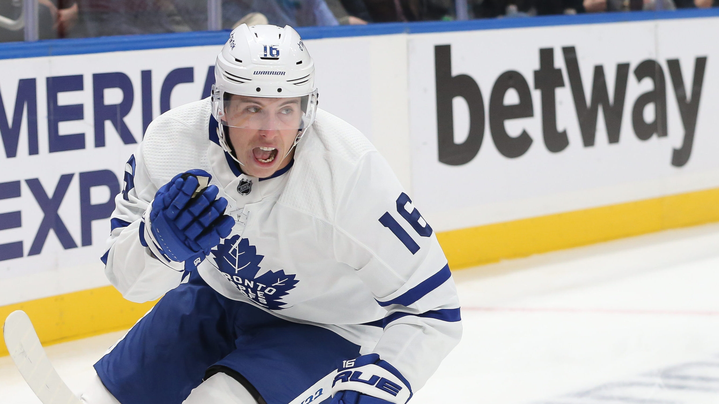 NHL: Toronto Maple Leafs at New York Islanders