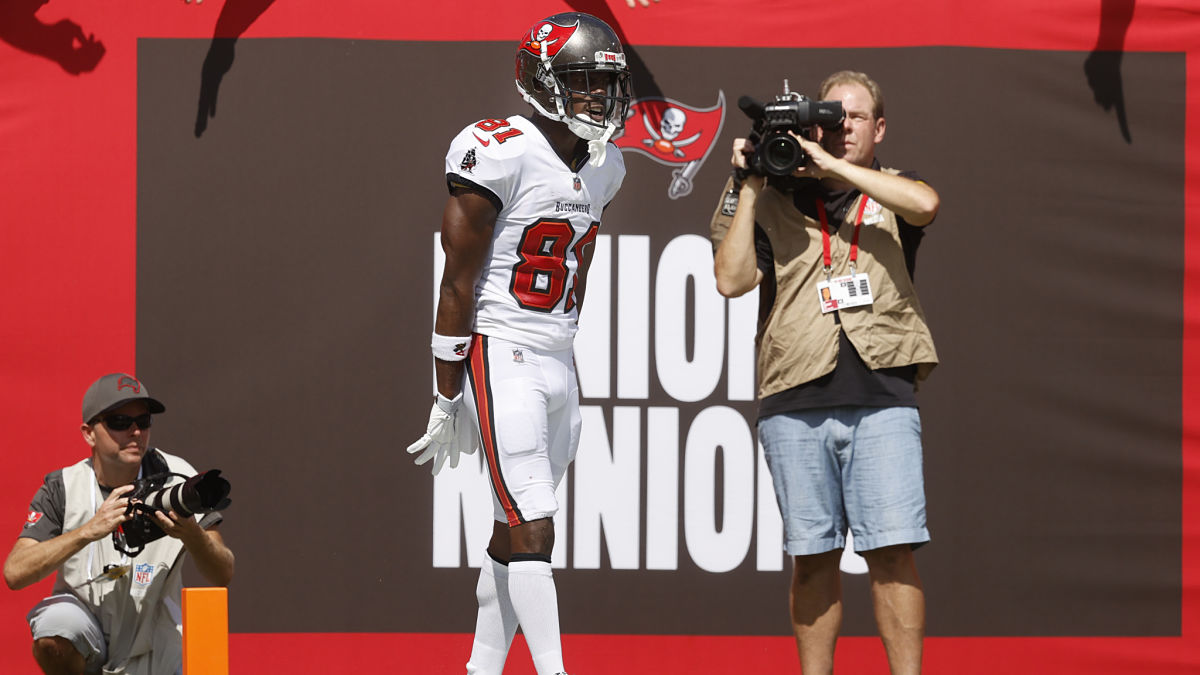 Tampa Bay Buccaneers wide receiver Antonio Brown
