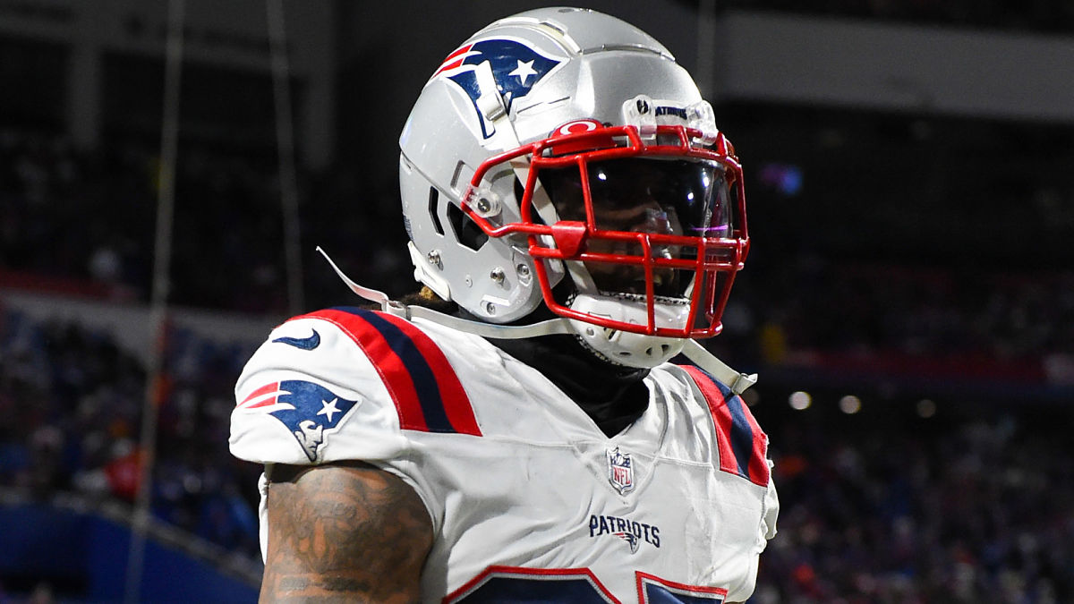 New England Patriots running back Brandon Bolden