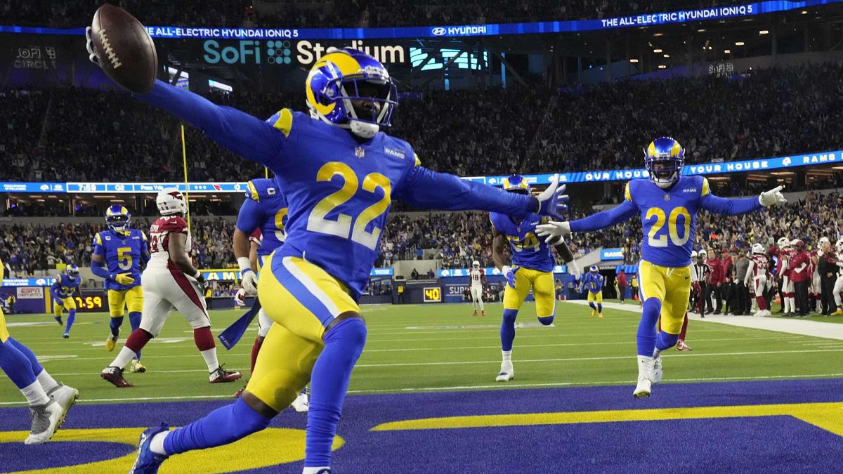 Los Angeles Rams defensive back David Long