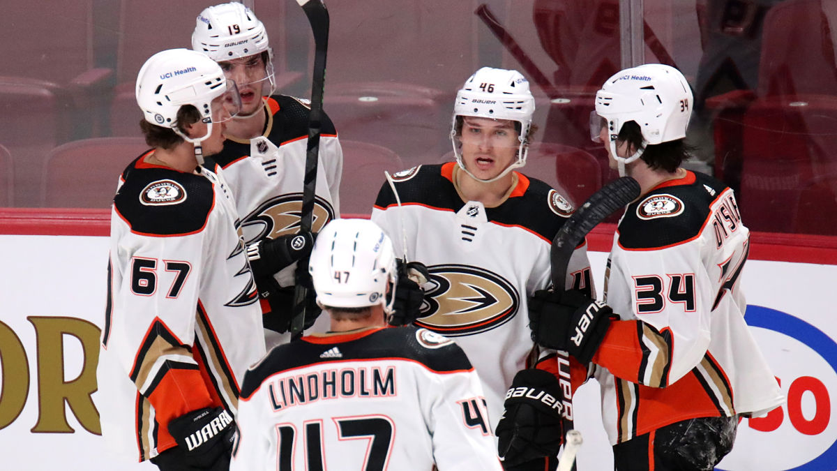 Anaheim Ducks center Trevor Zegras