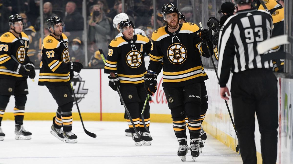 Boston Bruins winger David Pastrnak