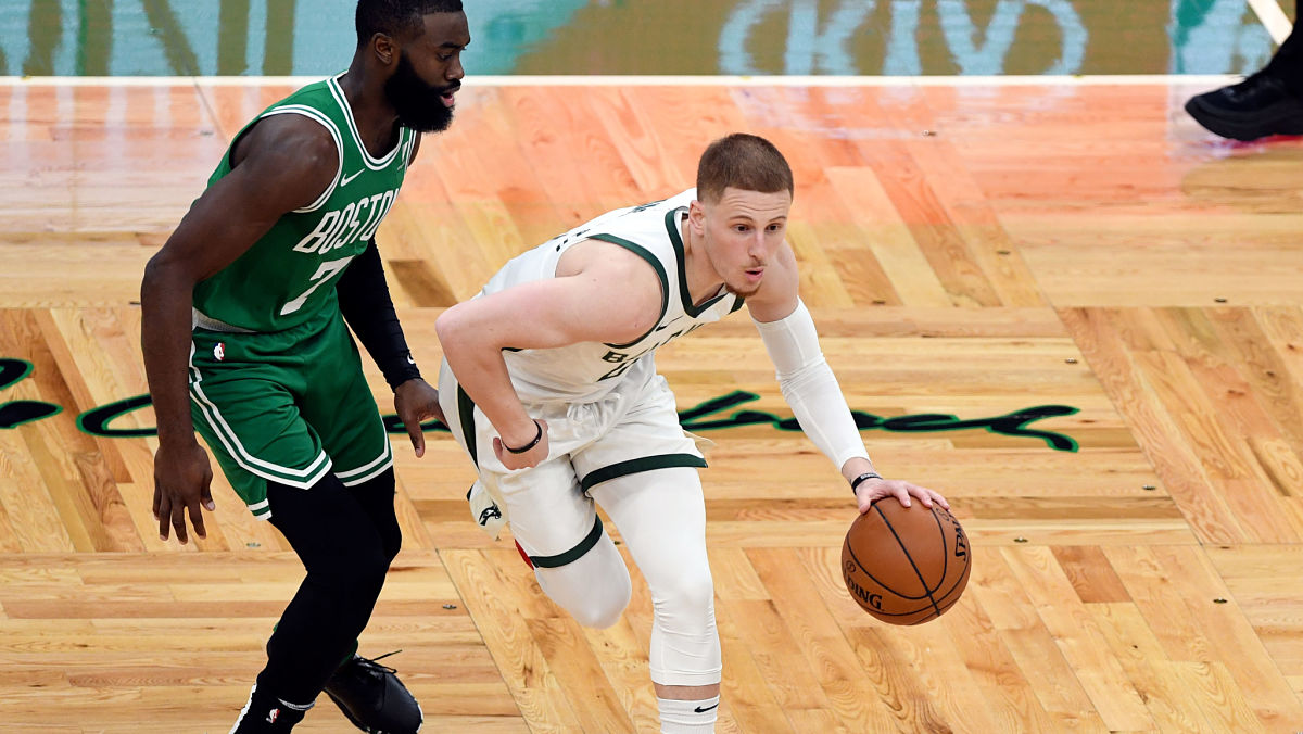Milwaukee Bucks guard Donte DiVincenzo