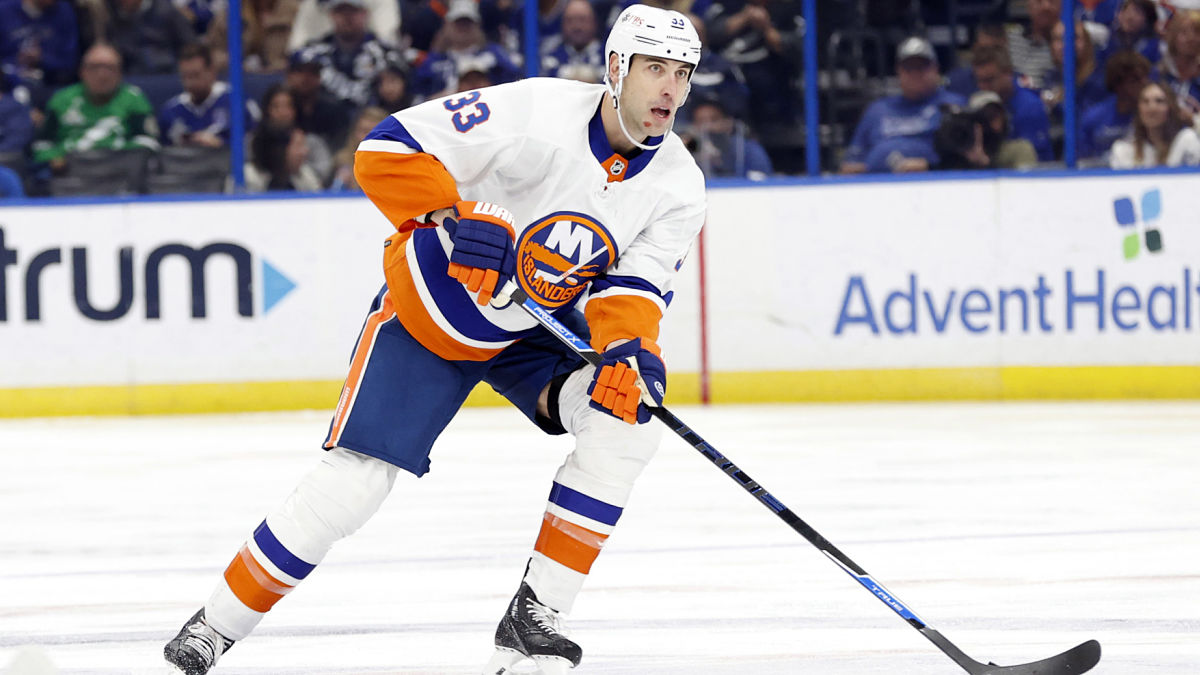 New York Islanders defenseman Zdeno Chara