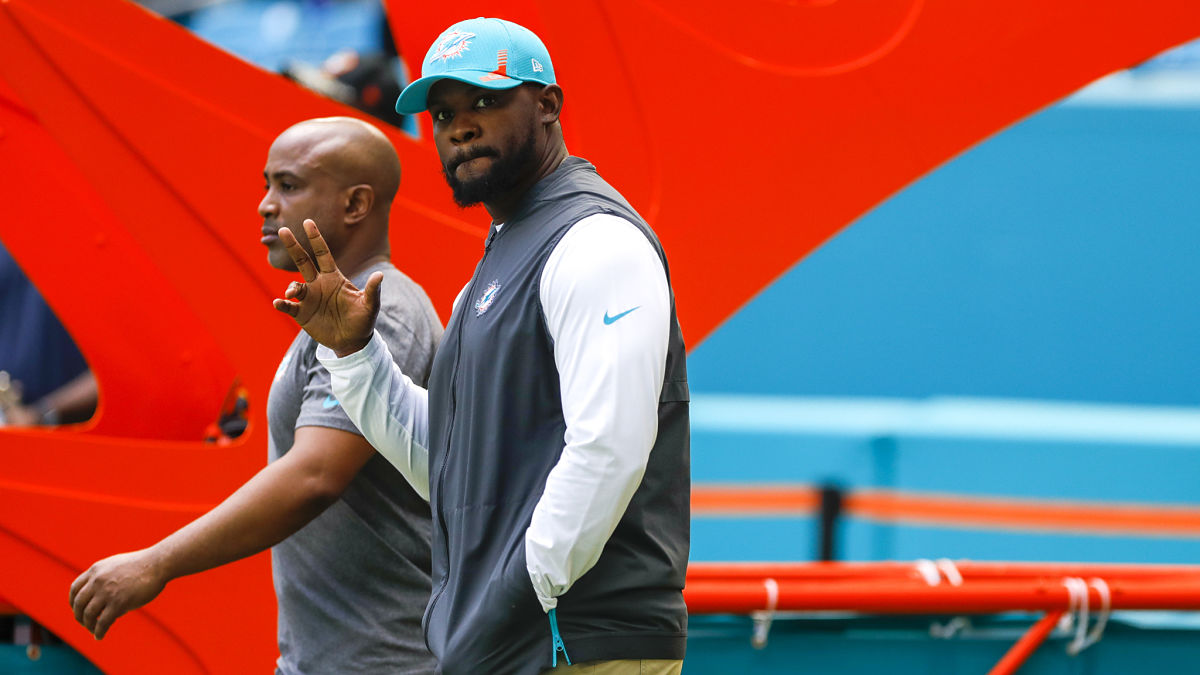 Pittsburgh Steelers assistant coach Brian Flores