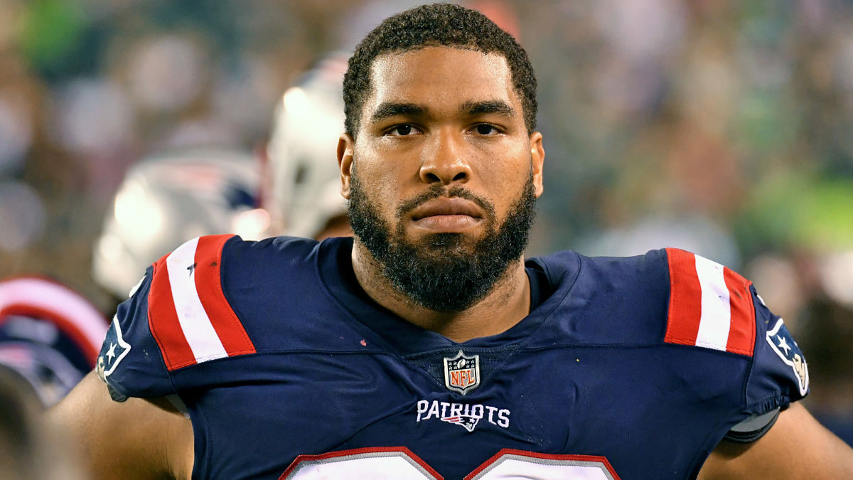 New England Patriots defensive tackle Carl Davis