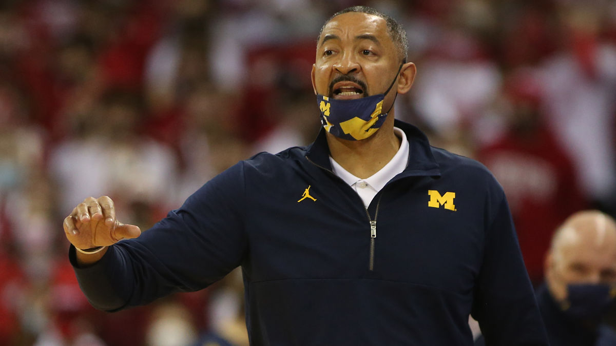 Michigan Wolverines head coach Juwan Howard