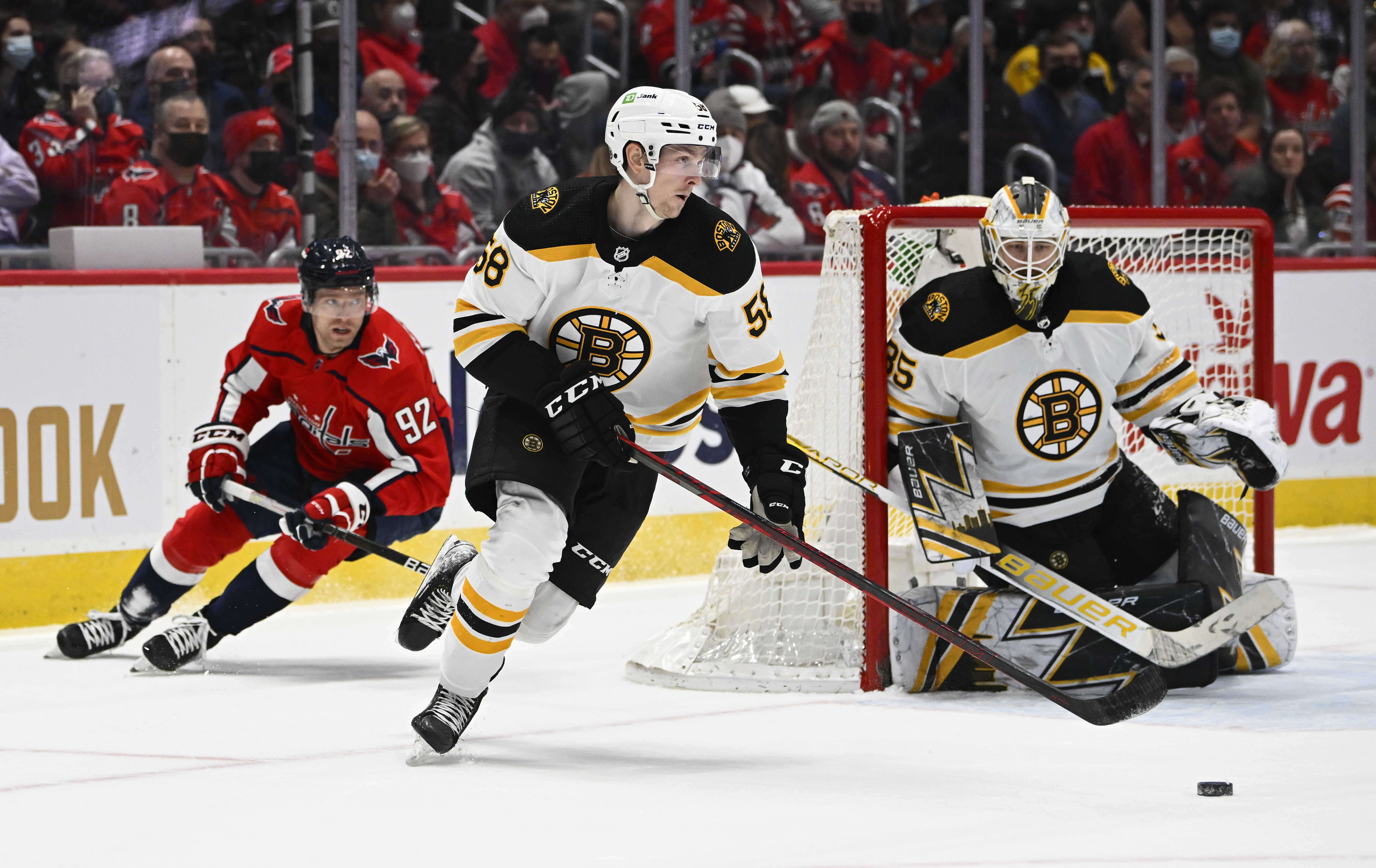 Boston Bruins defenseman Urho Vaakanainen