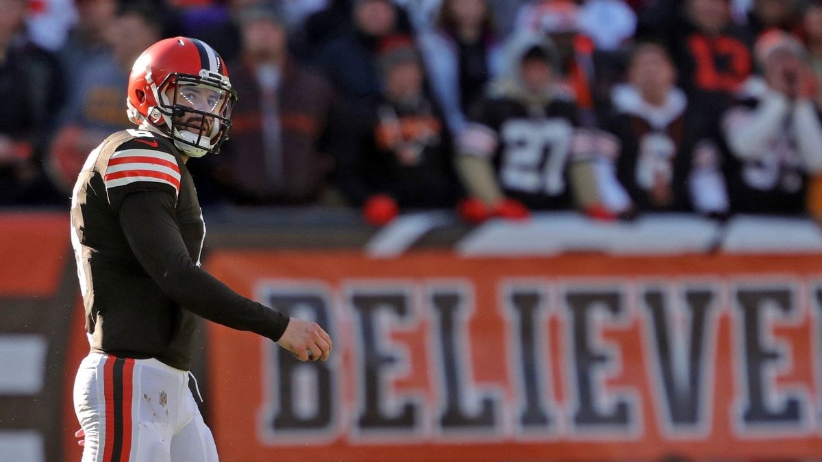 Cleveland Browns quarterback Deshaun Watson