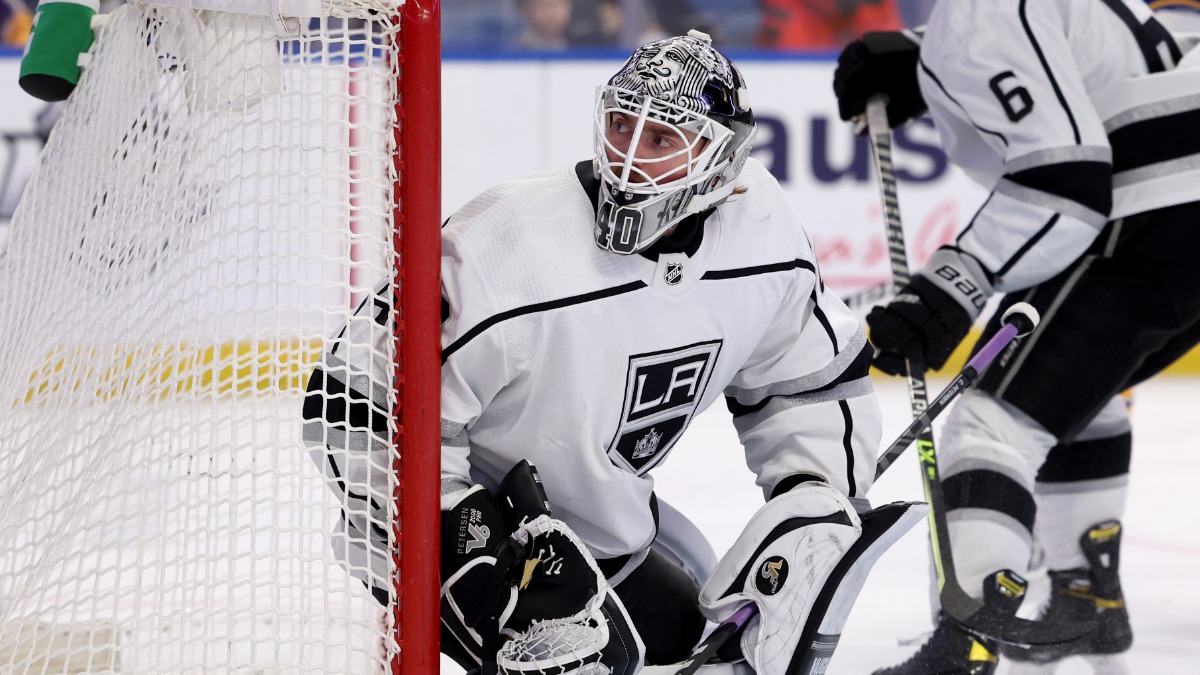Los Angeles Kings goalie Cal Petersen