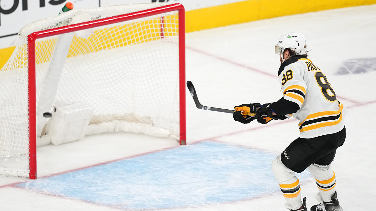 Boston Bruins forward David Pastrnak