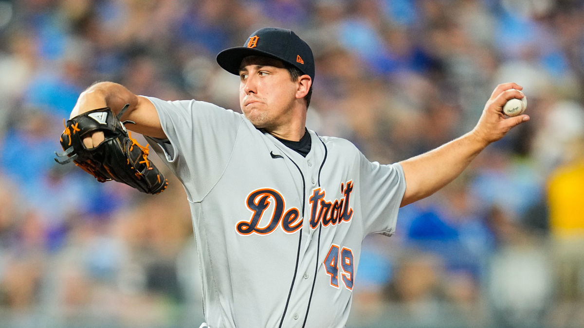 Boston Red Sox pitcher Derek Holland