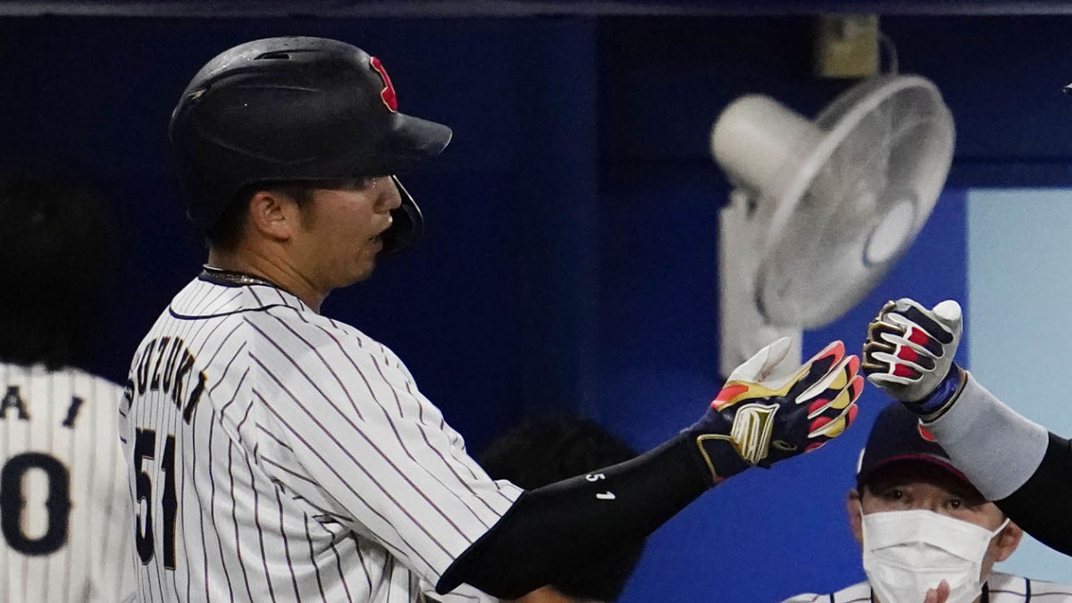 Japanese outfielder Seiya Suzuki