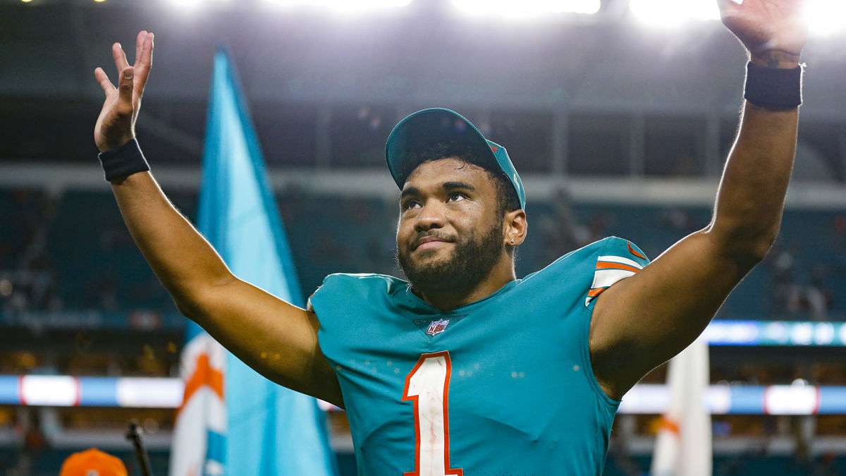 Miami Dolphins quarterback Tua Tagovailoa