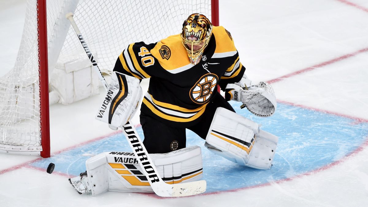 Boston Bruins goalie Tuukka Rask