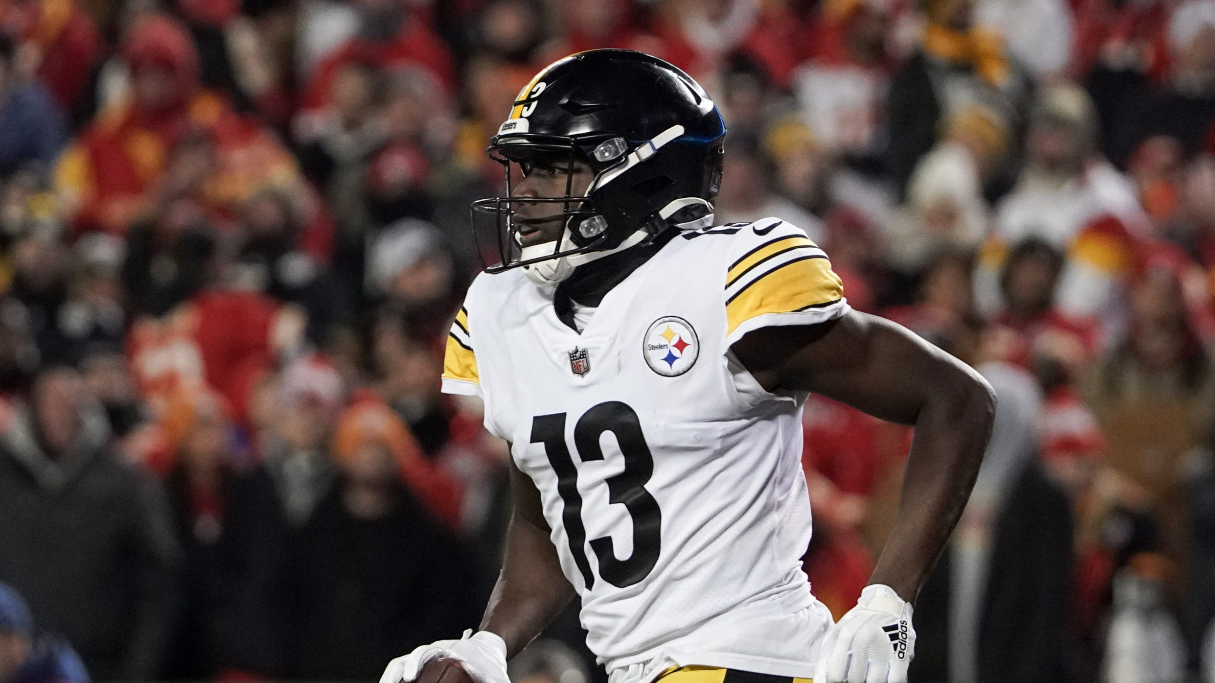 NFL: AFC Wild Card Playoffs-Pittsburgh Steelers at Kansas City Chiefs