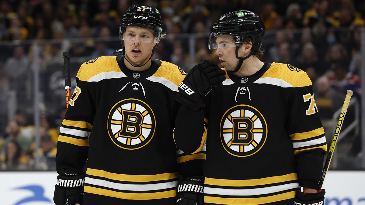 Boston Bruins defenseman Hampus Lindholm