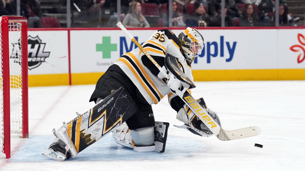 Boston Bruins goaltender Linus Ullmark