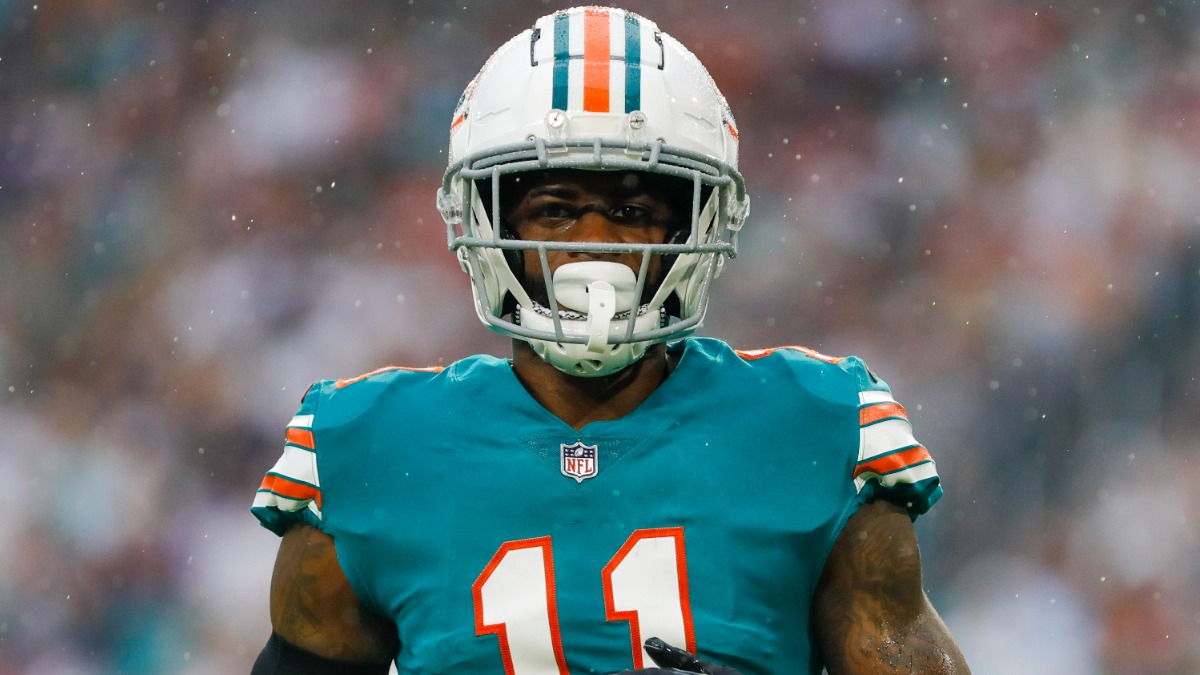 New England Patriots receiver DeVante Parker