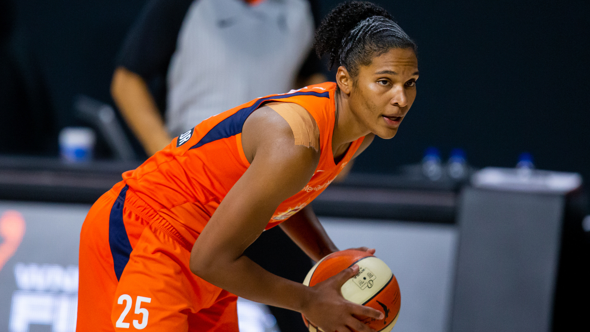 Connecticut Sun forward Alyssa Thomas