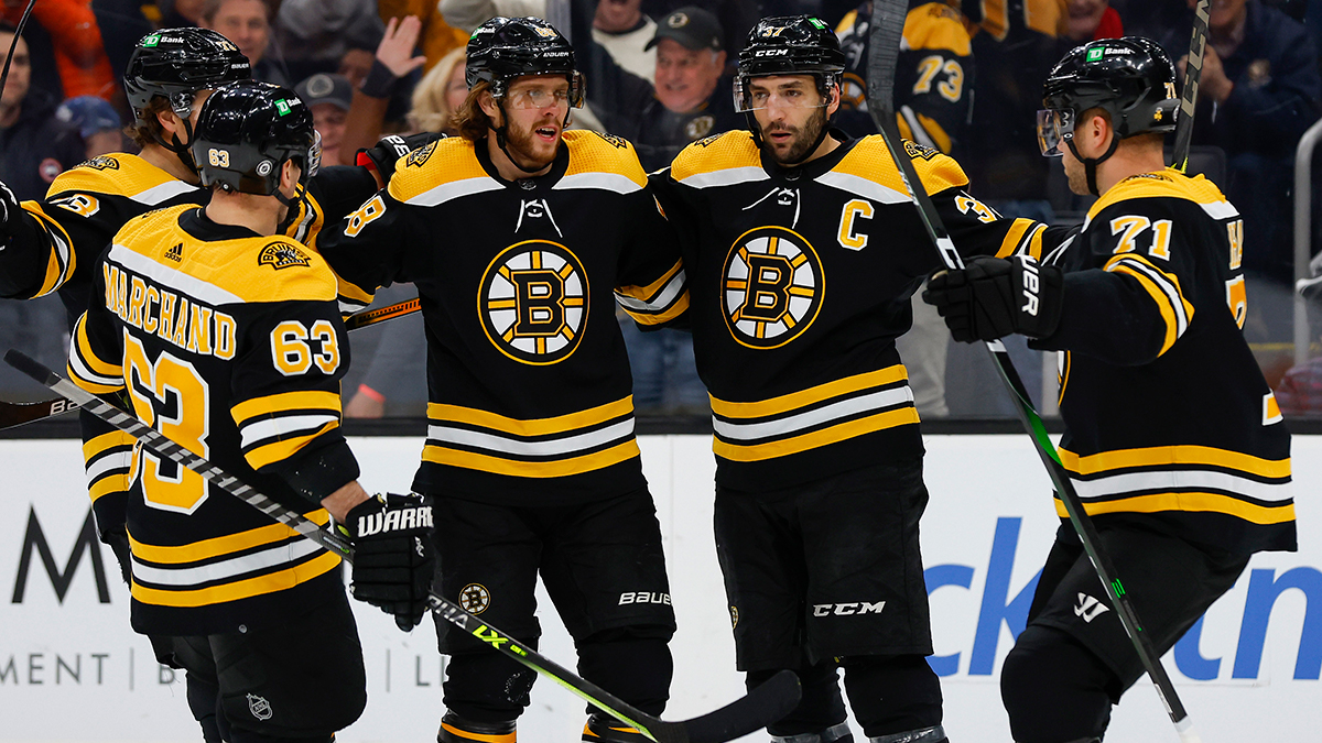 Boston Bruins left wing David Pastrnak and center Patrice Bergeron