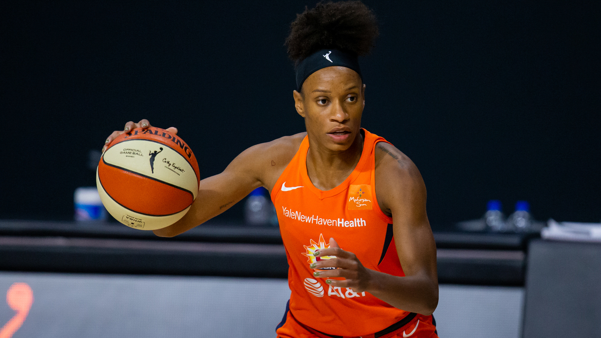 Connecticut Sun guard Jasmine Thomas