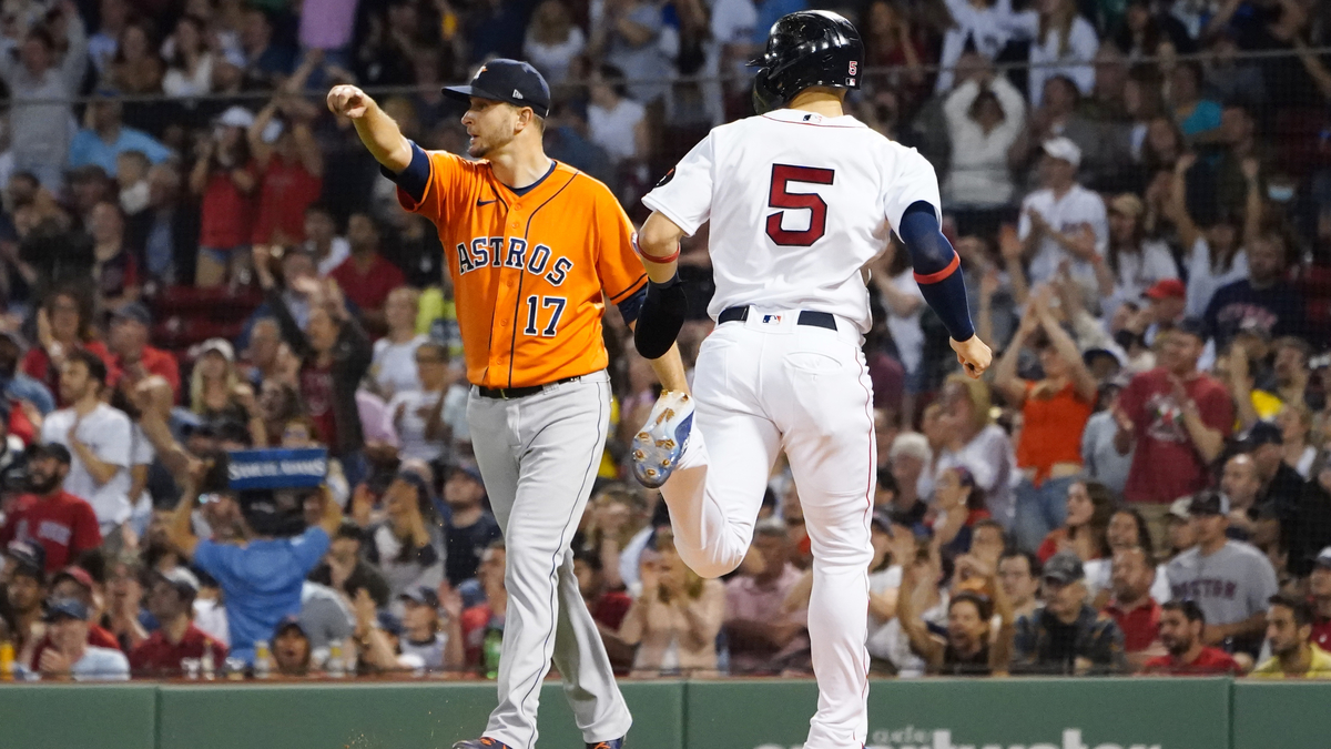 Boston Red Sox center fielder Kike Hernandez