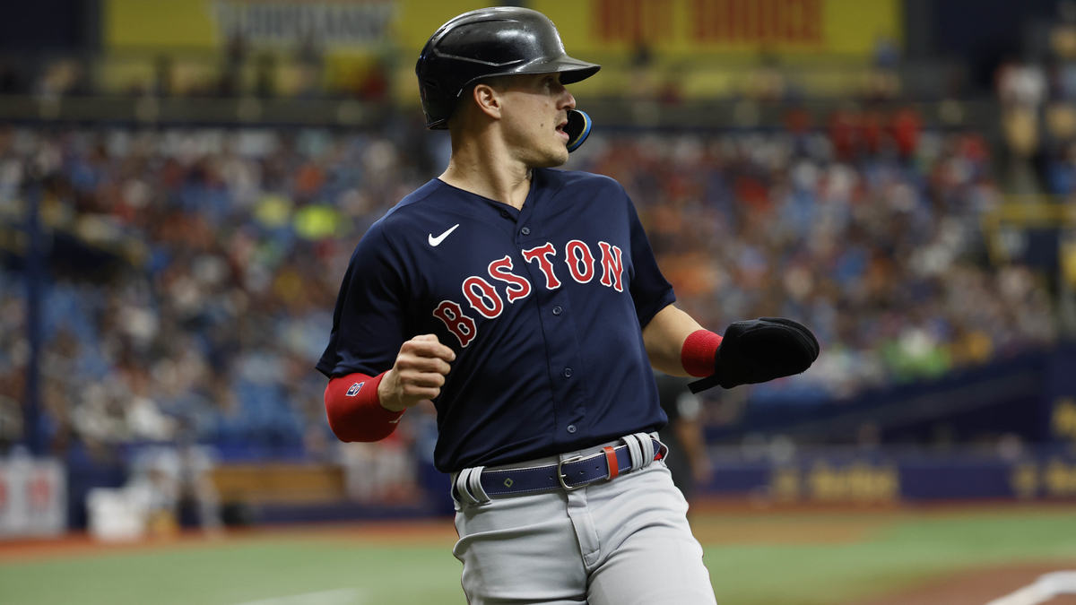 Boston Red Sox outfielder Kiké Hernández