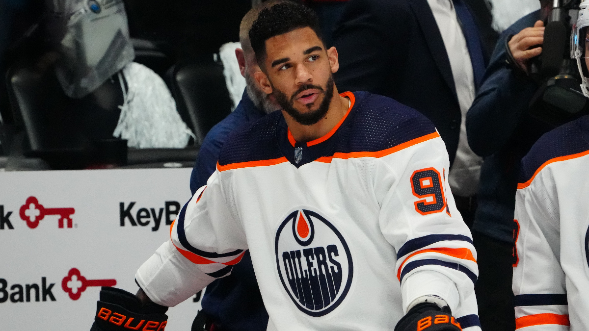 Edmonton Oilers left wing Evander Kane