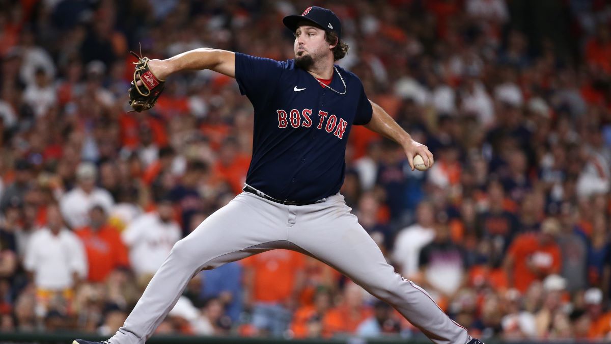 Red Sox reliever Josh Taylor
