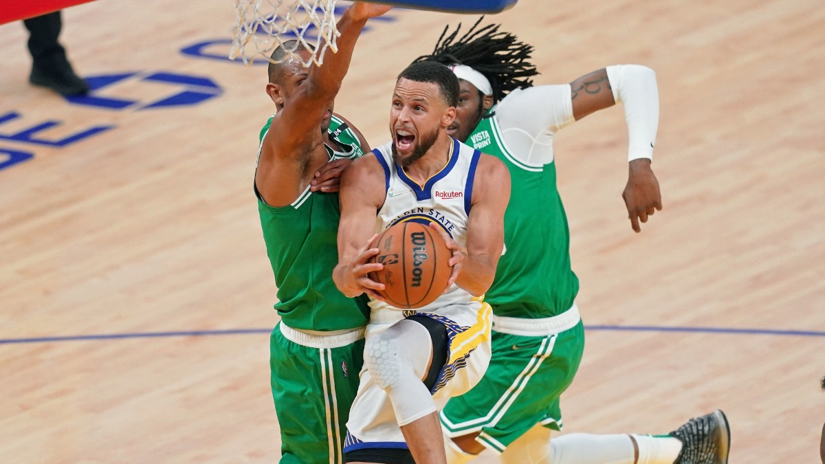 Golden State Warriors guard Stephen Curry