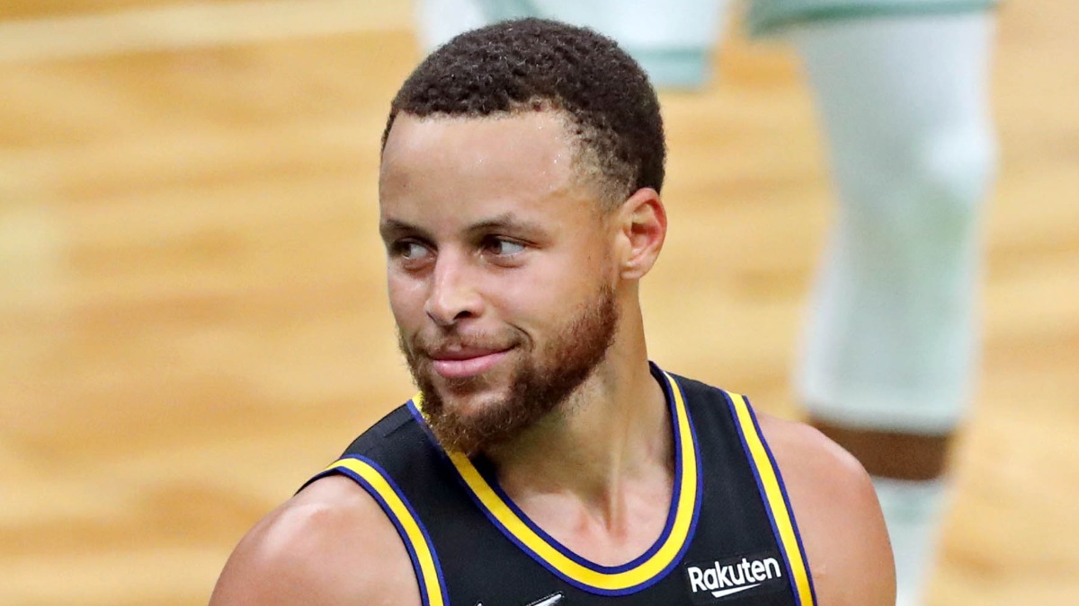 Golden State Warriors guard Stephen Curry