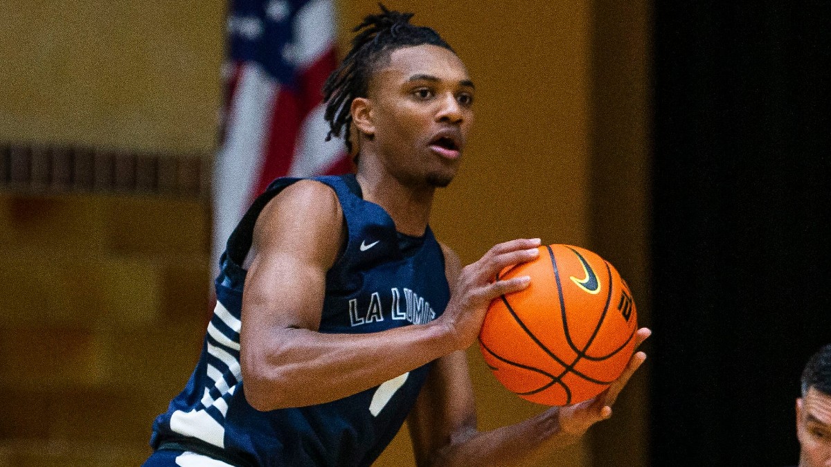 Notre Dame guard J.J. Starling