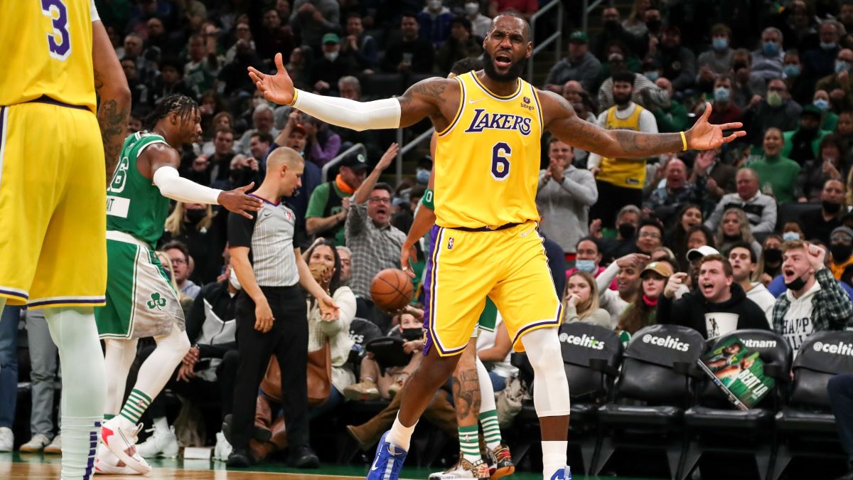 Los Angeles Lakers forward LeBron James